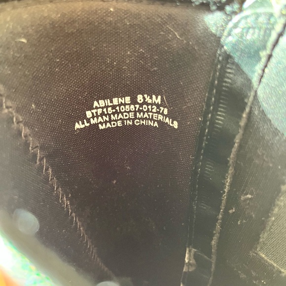 Calf Length Black Heeled Boots - Picture 5 of 5